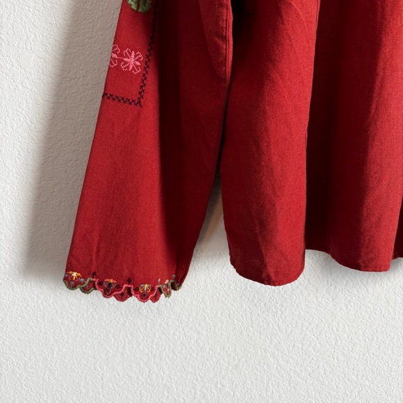 Zara Women's Floral Embroidered Split Neck Scalloped Detail Tunic Top Size XS - Picture 10 of 11